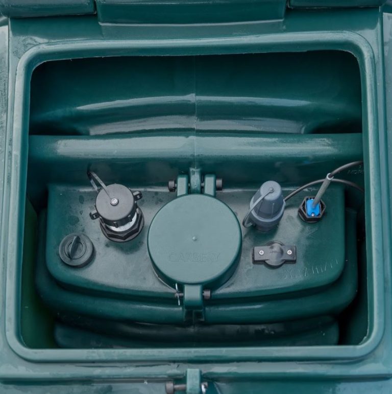 Carbery 1100RB Rectangular Bunded Oil Tank Tank Depot